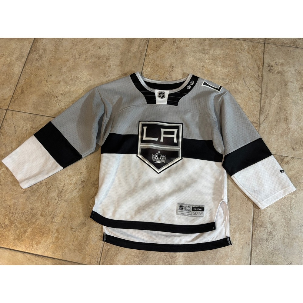 Reebok LA Kings NHL Youth Jersey Grey White Black Size S/M Hockey Fan Gear